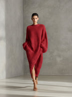 Vestido midi de punto efecto visón crema con abertura asimétrica